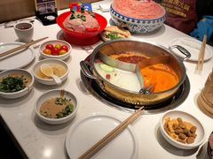 -周师兄大刀腰片火锅(磁器口直营店)