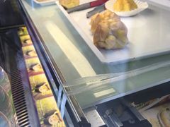 -天品味 一口吃榴莲泡芙
