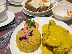 葡式摩罗鸡饭-阿维斯咖啡(镜湖店)