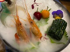 樱桃鹅肝拼川香九孔鲍酒香沼虾-YUNHE秐合· 雅致浙宴(西溪店)