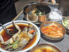 -草家酱蟹炭火烤肉店(珲春南路一店)