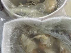 -佬钱湾仔(衣裳街店)