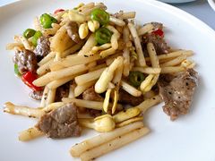 花生芽黑椒牛柳-名甬鲜坊·宁波海鲜(爱琴海店)