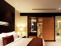 -青岛海尔洲际酒店