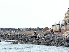 -小黑石海滨浴场·停车场