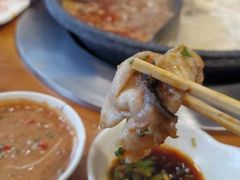 -鱼遇木桶斑鱼火锅(塔湾店)