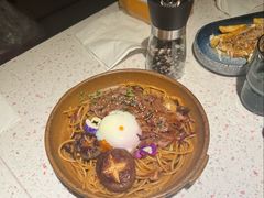 寿喜烧牛肩肉烩意面配温泉蛋-BE BRIGHT KITCHEN(正佳广场店)