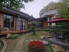 -雅安楠水阁温泉酒店