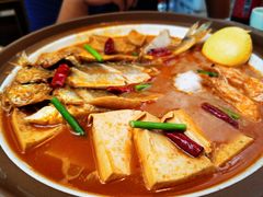 鲜鱼一锅出-船歌·鱼水饺青岛菜(枫蓝国际购物中心店)