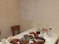 -霄汉牛三鲜湖北砂锅菜(万松园2店)