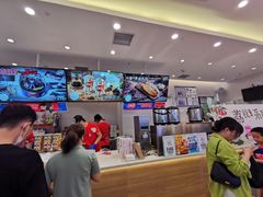 -DQ·蛋糕·冰淇淋(湖景东路店)