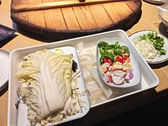 -万里闯关东铁锅炖菜馆(高新旗舰店)