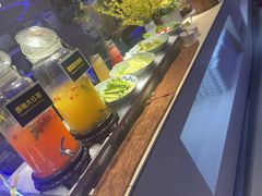 自助取餐区-蒙肥羊·酸汤潮牛·鲜牛肉火锅烤肉自助(岗顶店)