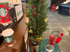 -星巴克(南宁民歌湖店)