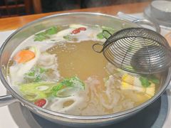 -乡土黄·鲜牛肉火锅·小龙虾(兴业街店)