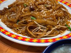 招牌干炒牛河-新辉港式茶餐厅(北栅店)