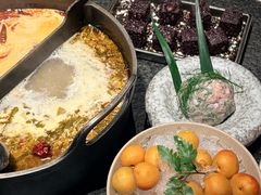 -三出山火锅(南京万象天地店)
