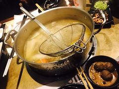 -左庭右院鲜牛肉火锅(金山万达店)