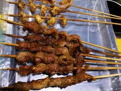 猪脆骨-老红桥炸灌肠牛肚锅烧烤(定福庄店)