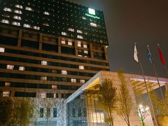 -上海虹桥西郊假日酒店