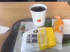 -麦当劳(松江南乐得来速店)