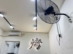 -铭记烧烤制作社•吊炉乳鸽 延吉冷面