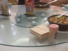 -维也纳酒店(深圳横岗塘坑地铁站店)