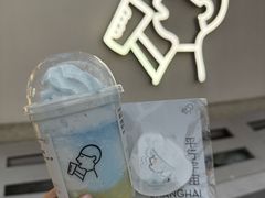 -喜茶(迪士尼小镇·平行宇宙店)