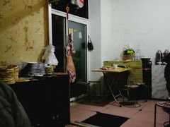 -正宗新疆天山烧烤(贵新街店)