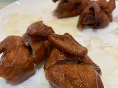 红烧乳鸽-君德澜酒家·创意粤菜(金山谷店)