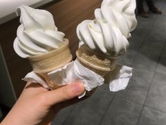 -麦当劳(百联西郊购物中心店)