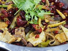 -龙顺园麻辣香锅(机场店)