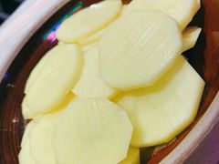 土豆-老街烧烤大排档·地道湖北菜·龙虾馆(汉口火车站店)