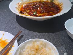 -茅庐川菜(威高广场店)