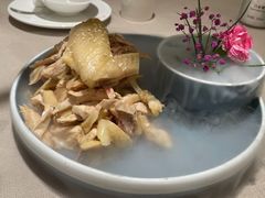 盐焗手撕鸡-尚一汤·粤菜海鲜(环球港店)