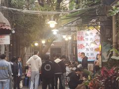 -陈老添美食店(宝华路店)