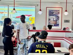 -In-N-Out Burger(LAX)