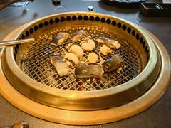 -铭牛烧肉·和牛海鲜自助(高新月牙湖店)