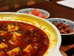 -肆海小川菜酒馆Wine Bistro (青年路店)