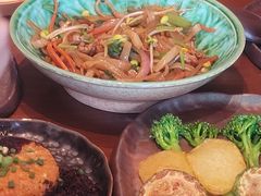 -包整·丝娃娃(一览甲秀楼风景店)