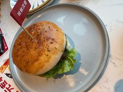 -必胜客(万象城二期店)