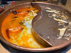 -洱火云南酸菜牛肉火锅(石景山当代商城店)