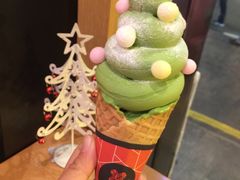 抹茶冰淇淋-VIA TOKYO