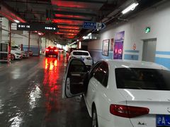 -巴黎春天-停车场(成山店)