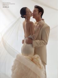 点击看大图 -至臻微拉婚纱摄影