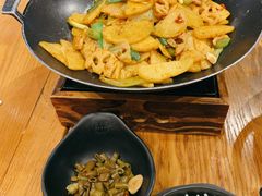 干锅三素-苗小坛酸汤鱼(酒仙桥店)