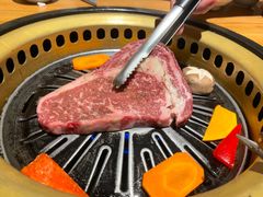 -炼火烤肉店