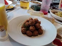 -贝勒爷·酥不腻烤鸭