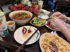 -聚汇三少·龙虾·中餐厅(莫邪路新天地店)