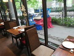 露天位-金枝玉叶上海人家食府(三里河店)